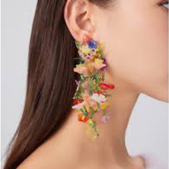 LOVELY!!MULTICOLOR FLORAL BEADED DROP EARRINGS🌸🌼🌻🌹🥀…. - Picture 1 of 4